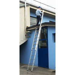 vendita online Scala allungabile a 2 rampe 8,56 mt 16+12 con stabilizzatore Scala telescopica e multiposizione Svelt Spa